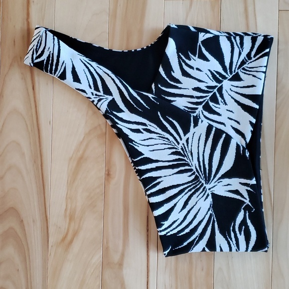 ZARA Floral Jacquard crop top - Picture 4 of 8